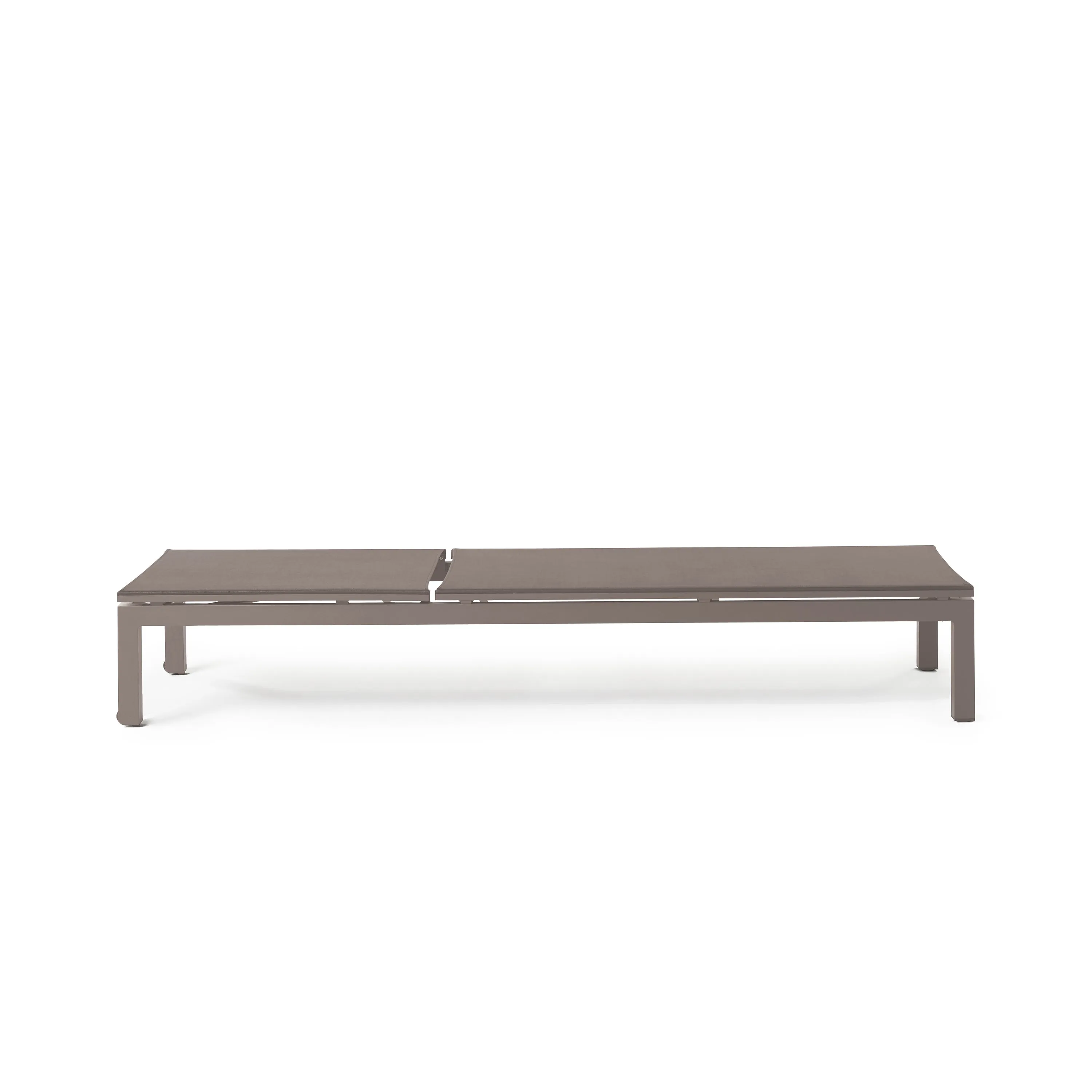 Belvedere Chaise in Quartz Grey Aluminum and Latte Mesh