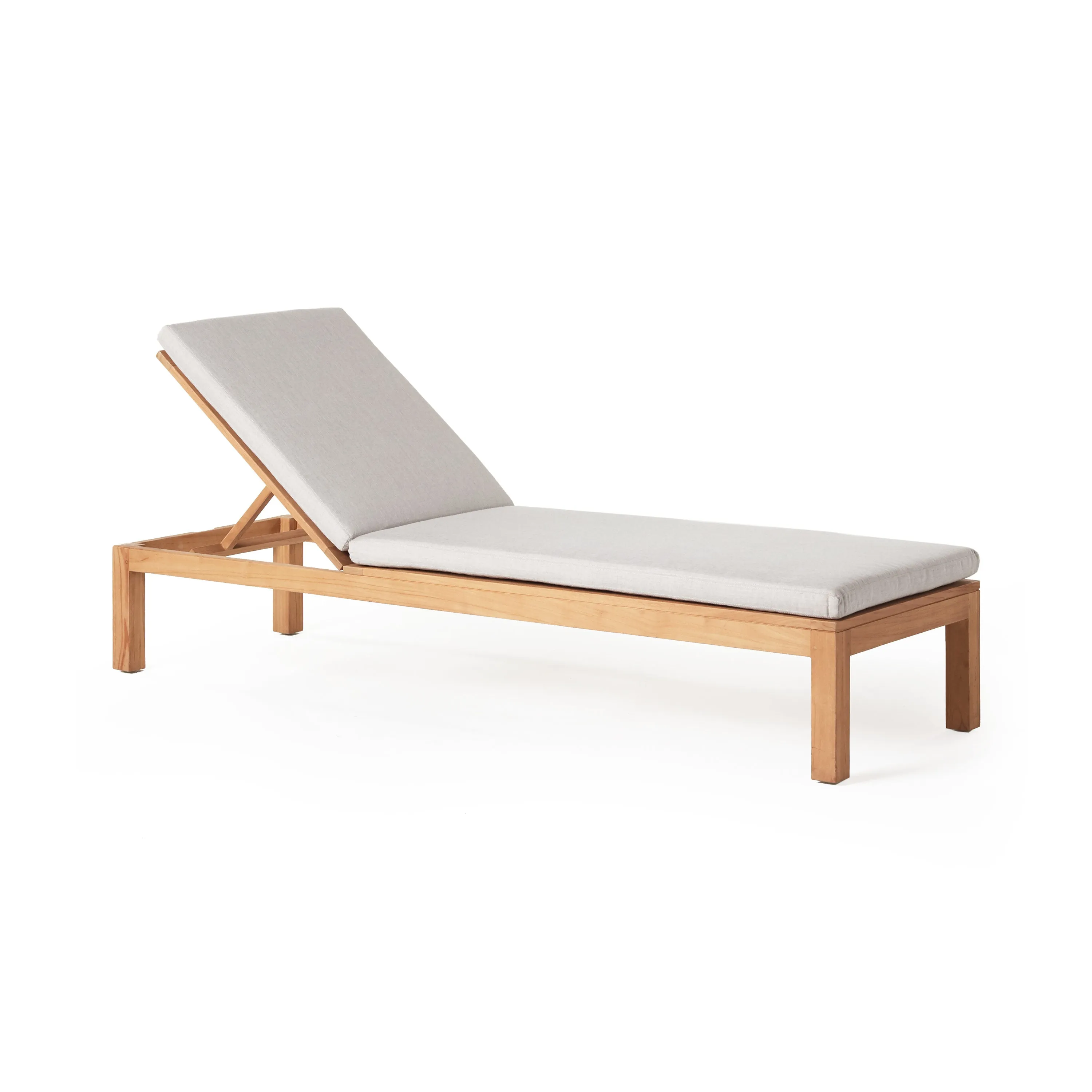 Belvedere Chaise in Teak