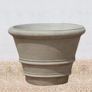 Classic Rolled Rim 35.5″ Planter Campania International