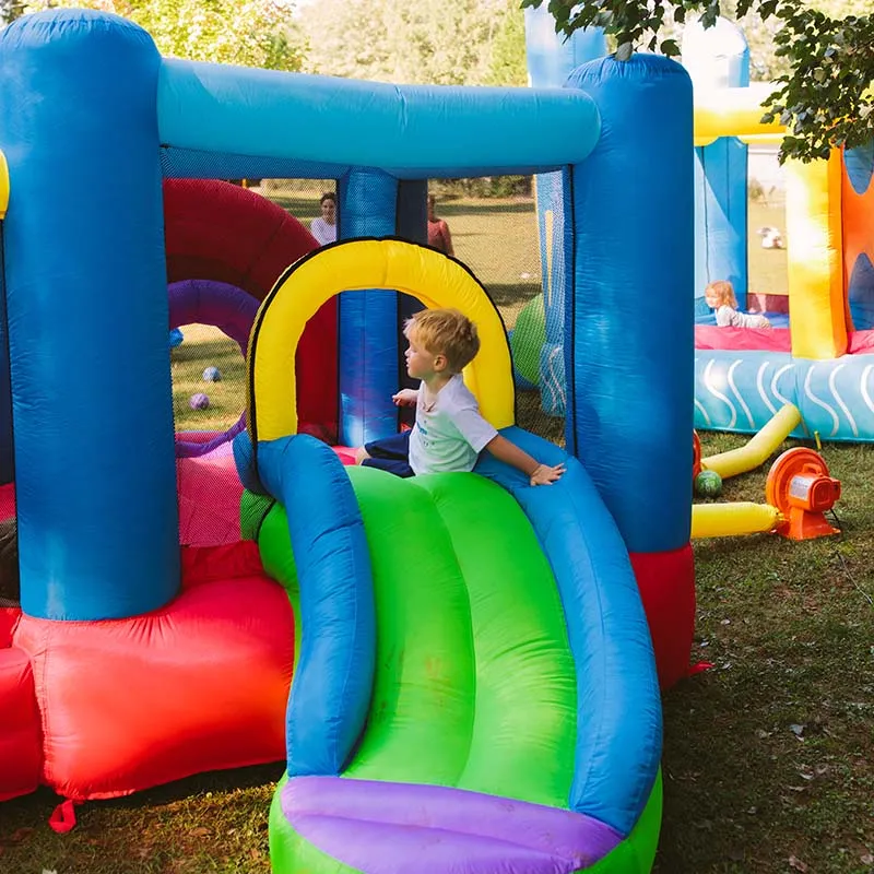 KidWise Lucky Rainbow Bounce House