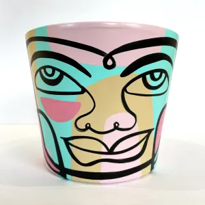 Medium Peace Planter (m76)