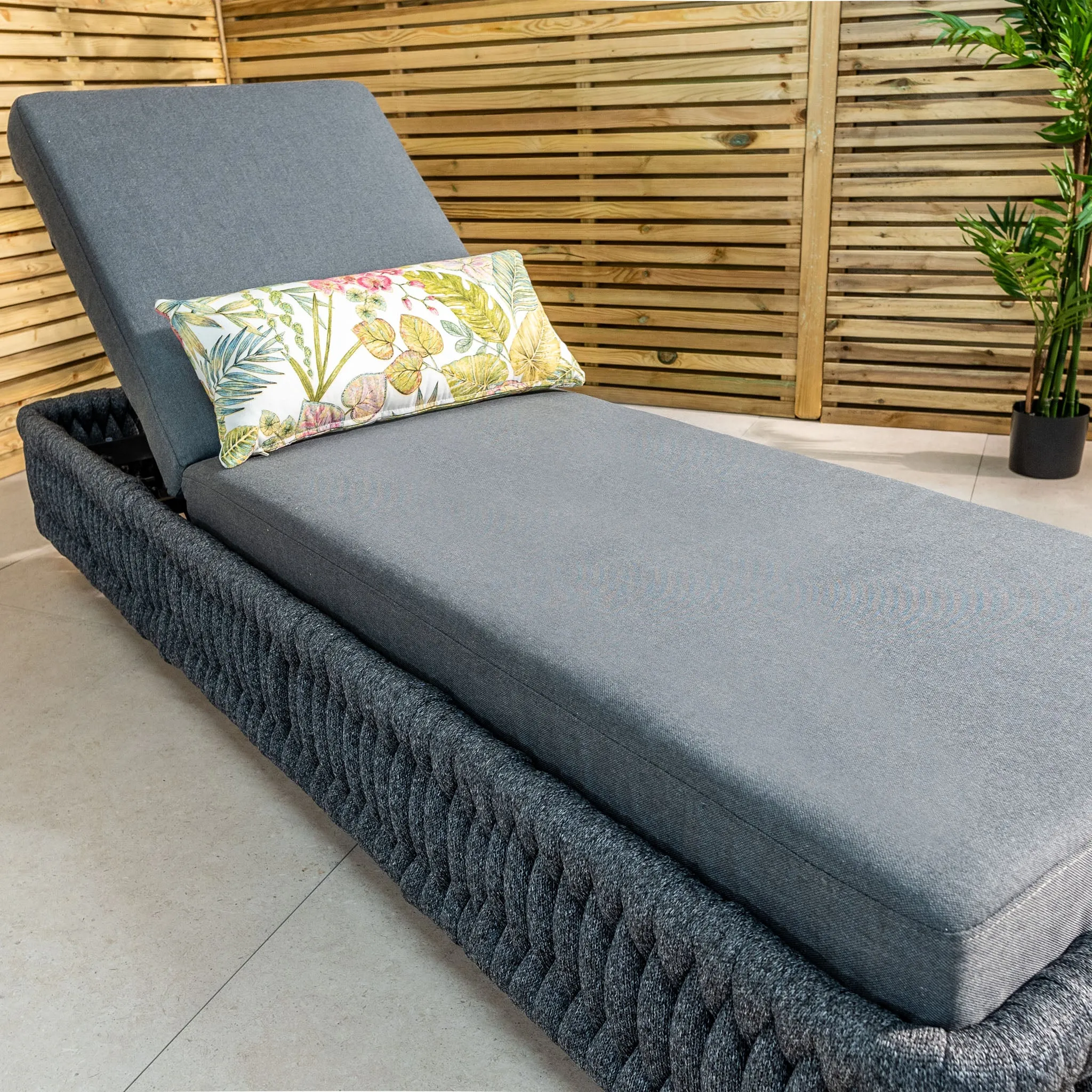Palma Rope Sun Lounger in Grey
