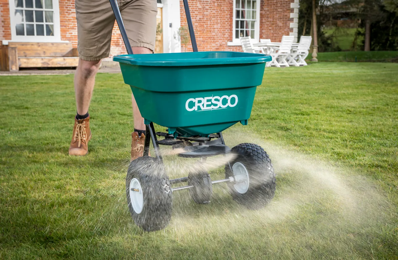 Silvan Cresco 20L Push Spreader