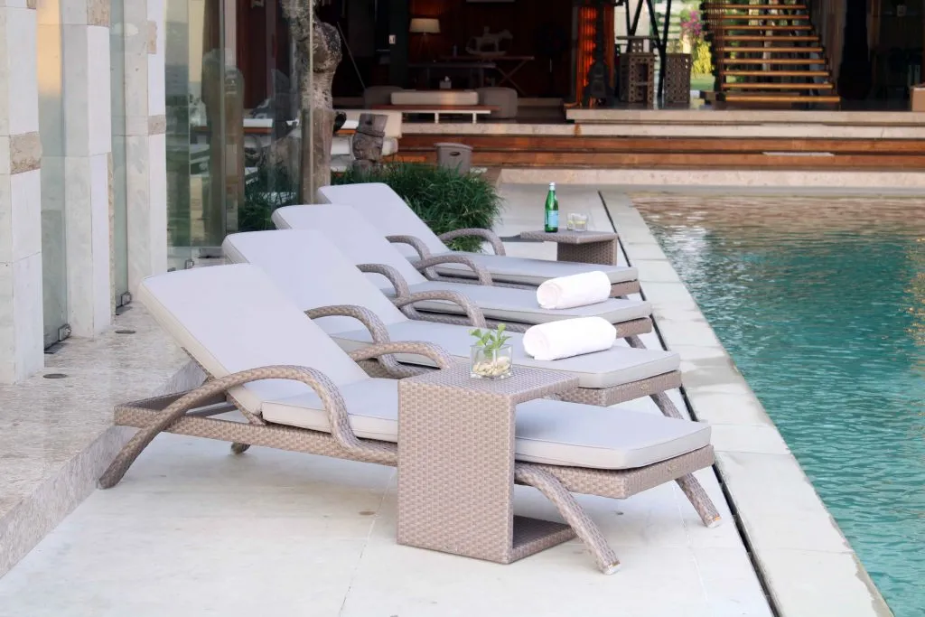 Skyline Design Imperial Rattan Garden Sun Lounger With Adjustable Back